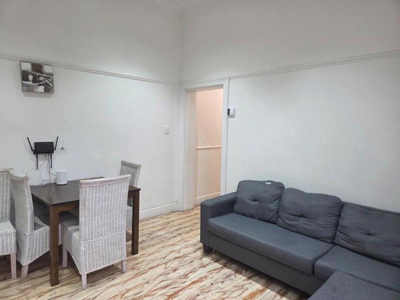 To Let 5 Bedroom Property for Rent in Woodstock Western Cape